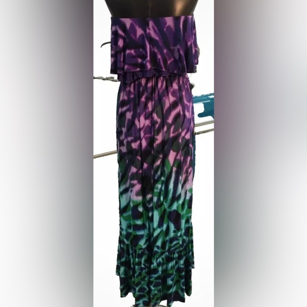 Steve Madden Strapless Maxi Dress
Purple Black Empire Style Size:L